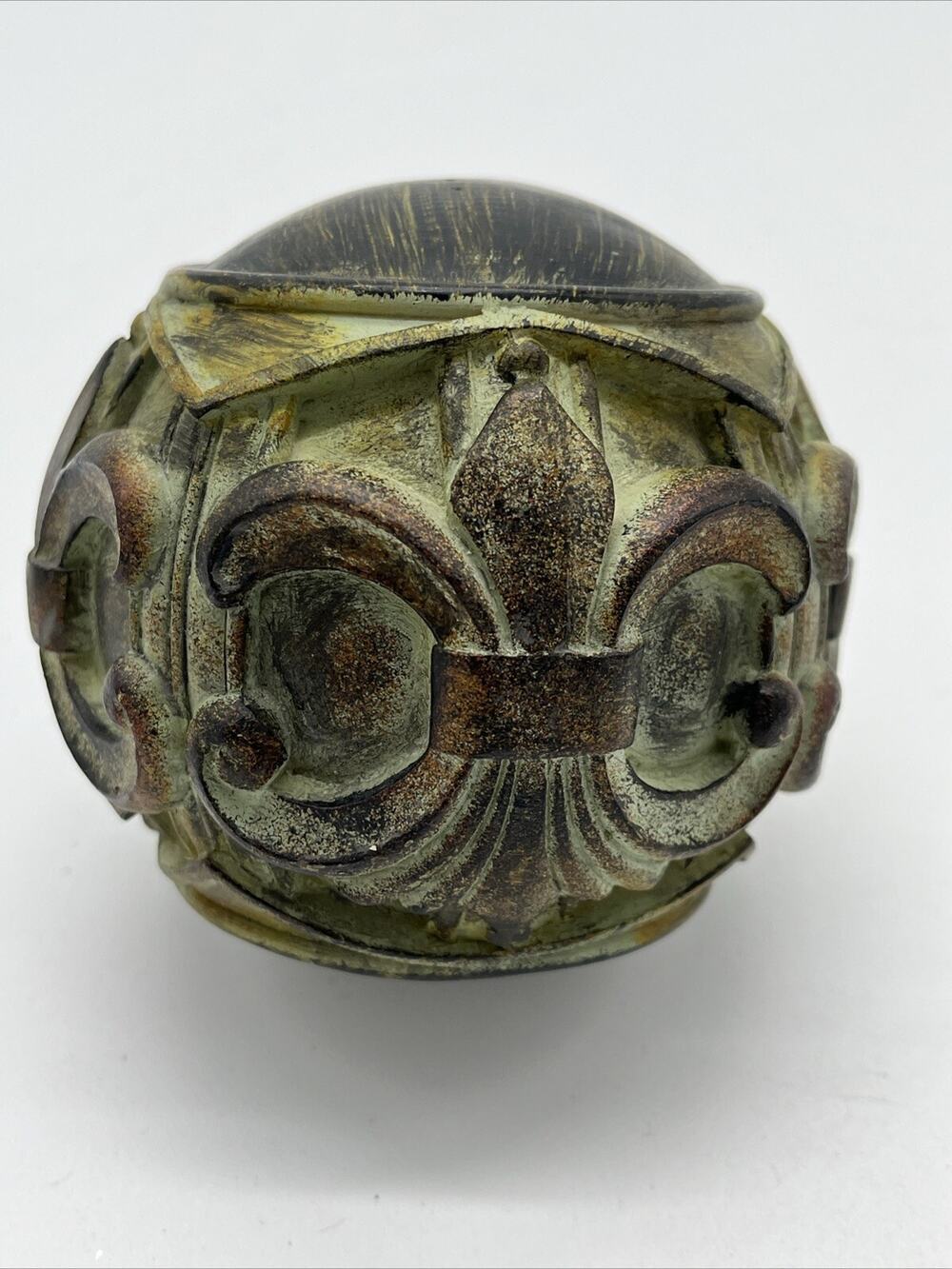 Vintage Rustic Metal Sphere Decor 4” Fleur‑de‑Lis Embossed Ball Accent